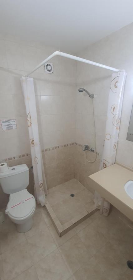Diamond Hotel Primorsko Buitenkant foto