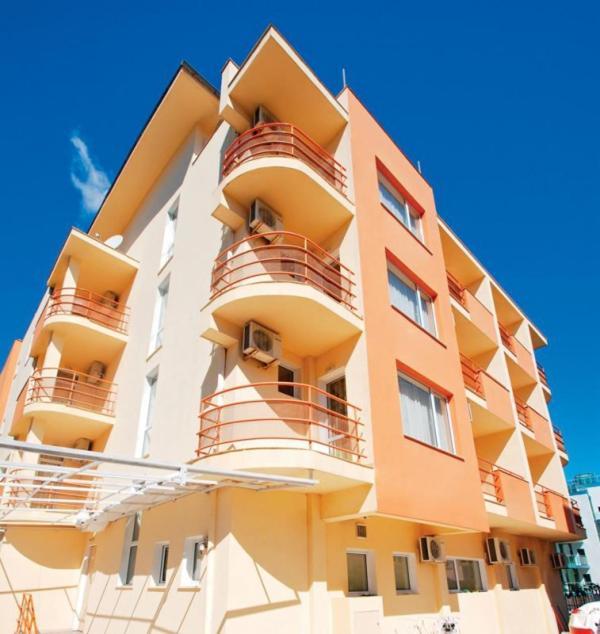 Diamond Hotel Primorsko Buitenkant foto