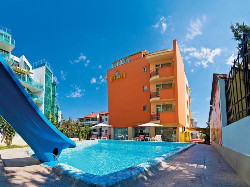 Diamond Hotel Primorsko Buitenkant foto